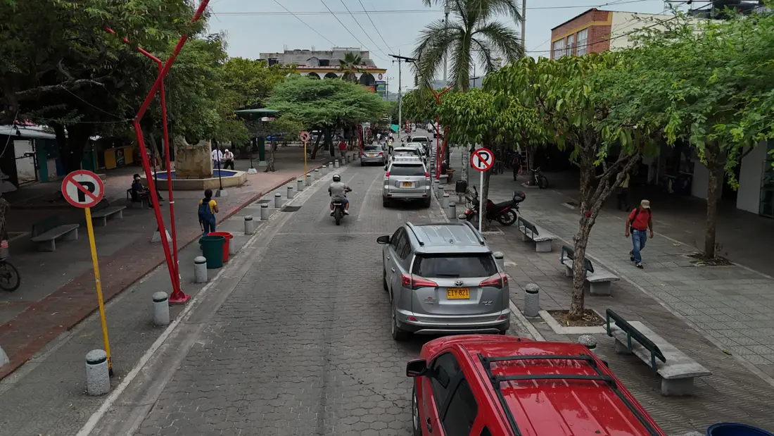 Avenida Francisco de Paula Santander, foto 3 de 3