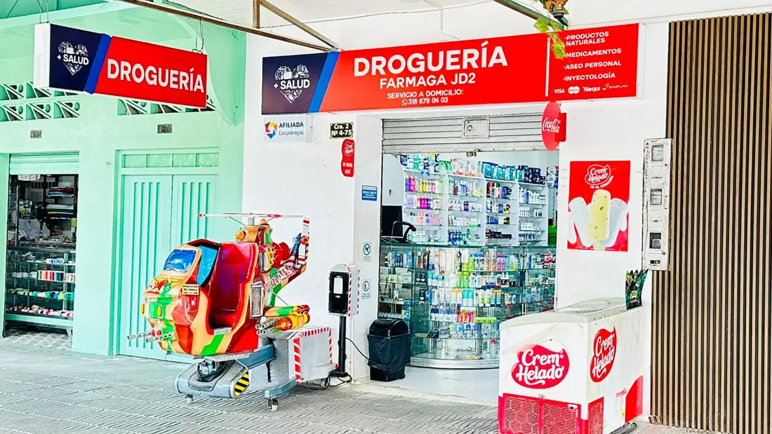 Droguería Colombia Farma, foto 1 de 2