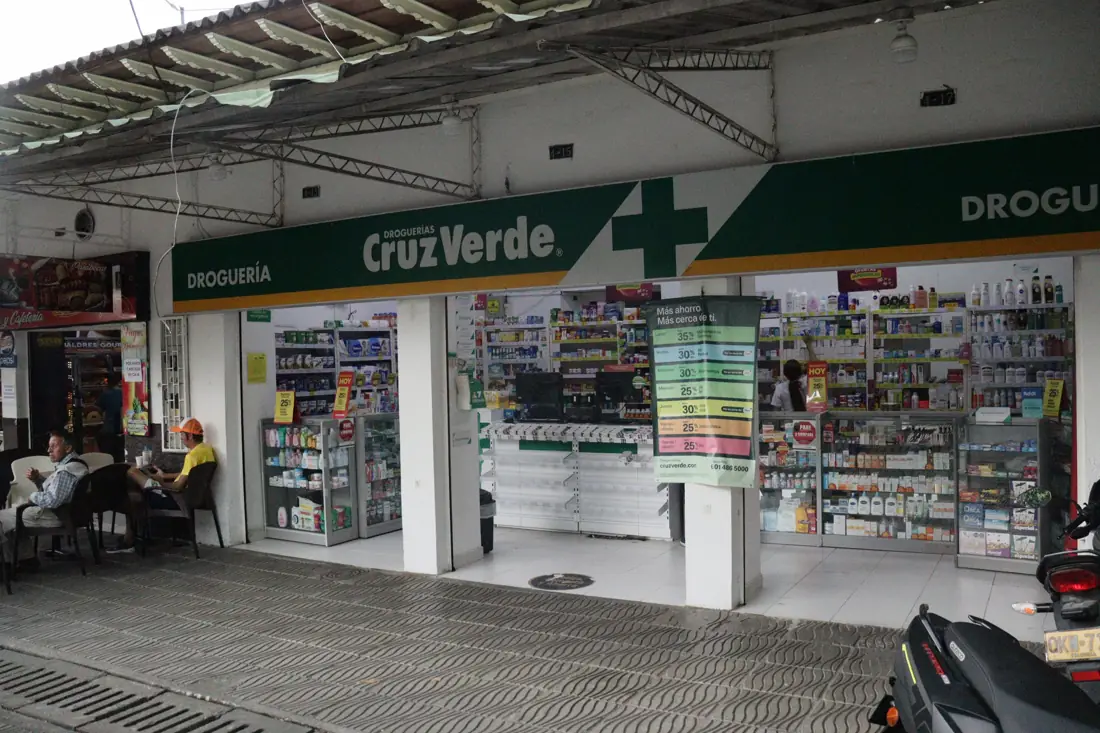 Drogería Cruz Verde, foto 2 de 2