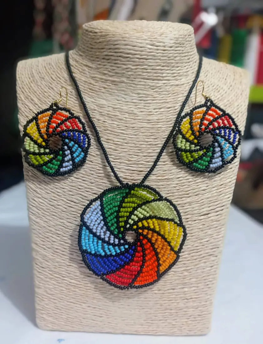 Jey Accesorios, foto 3 de 7