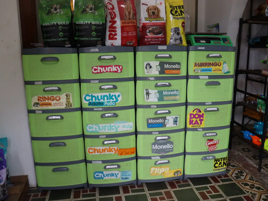 Tienda para Mascotas, Mi Perro, Mi Gato y Yo, foto 4 de 4