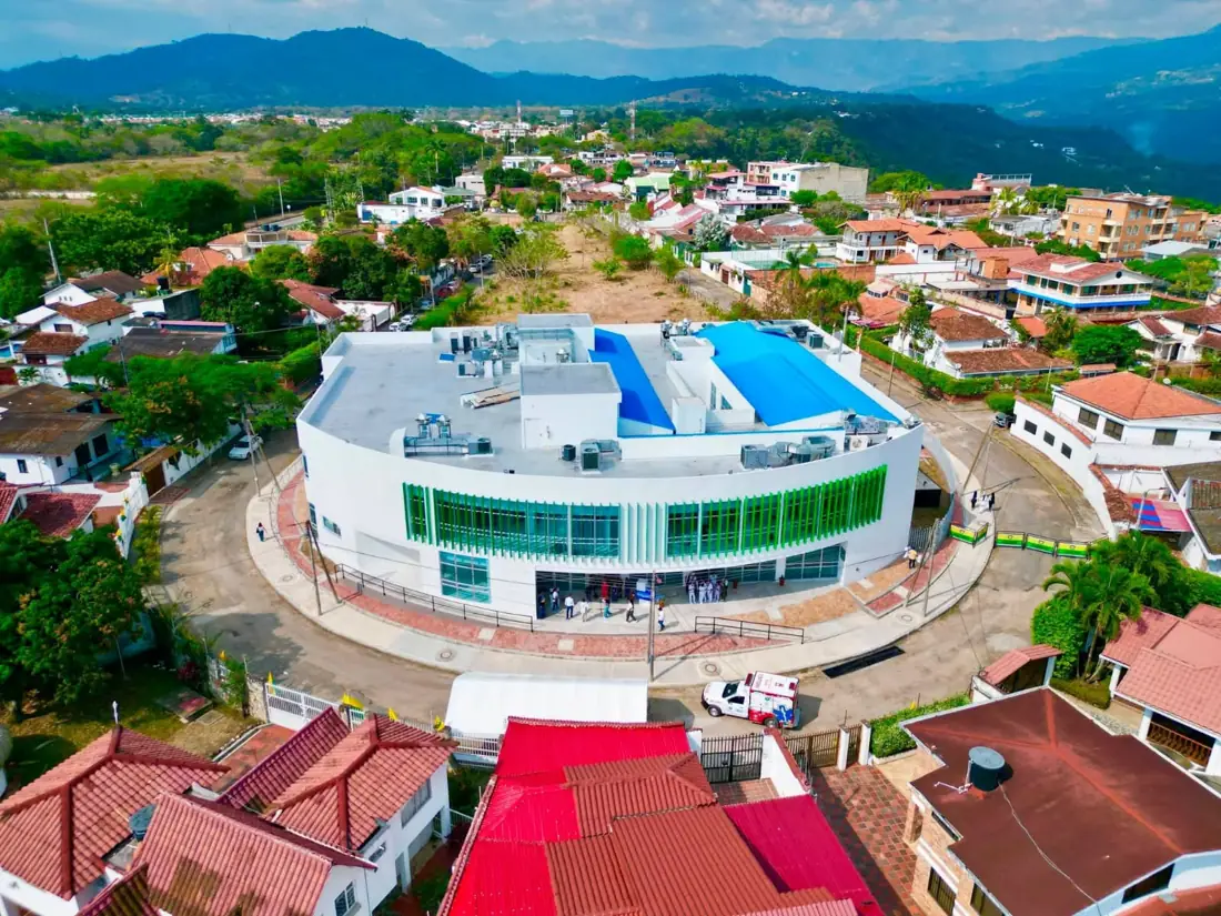 Centro de Salud Anapoima, foto 1 de 4