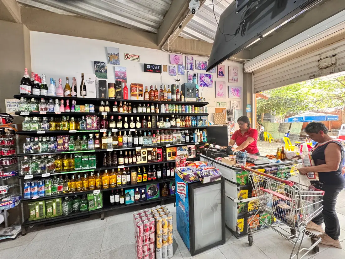 Tienda San Antonio, foto 3 de 3