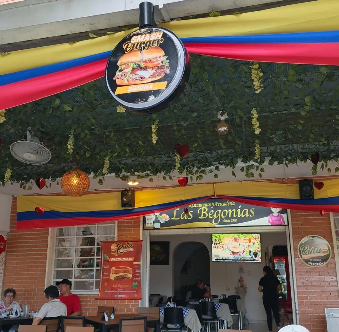 Restaurante, Cafetería y Heladería Las Begonias, foto 1 de 6